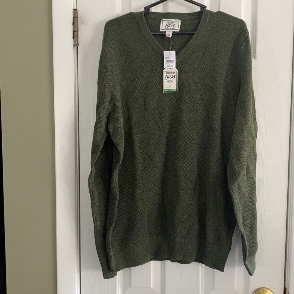 JoS. A.BANK 1905 THE NEW TRADITION V NECK SWEATER SIZE L NWT